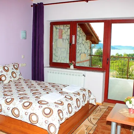 Casa de Férias илиеви , цигов чарк