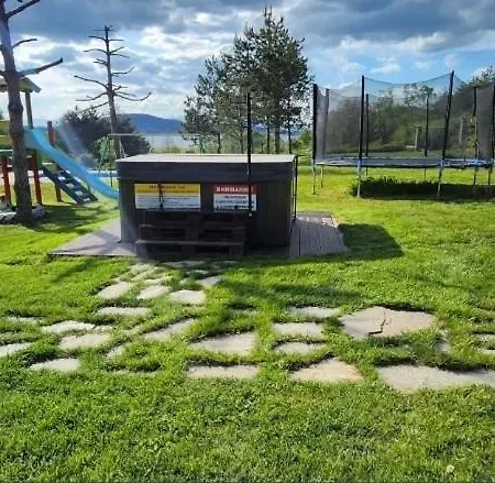 илиеви , цигов чарк Casa de Férias Batak