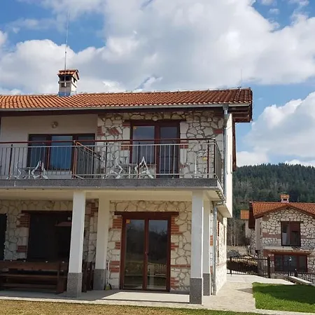 илиеви , цигов чарк Ferienhaus *