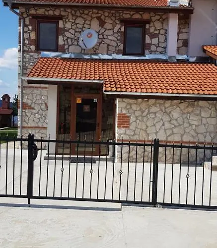 Ваканционна къща илиеви , цигов чарк Батак