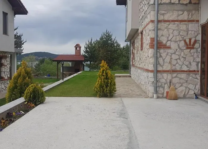 илиеви , цигов чарк Hébergement de vacances *